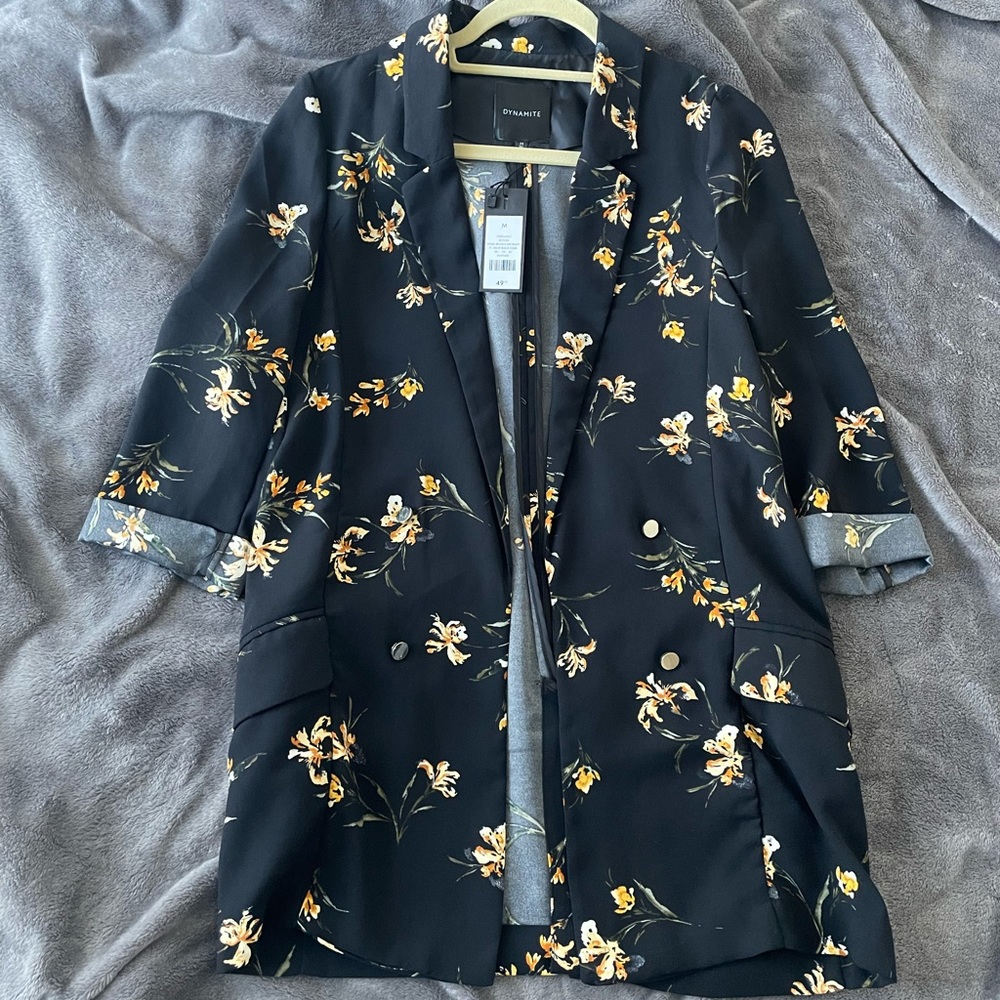 NWT floral blazer